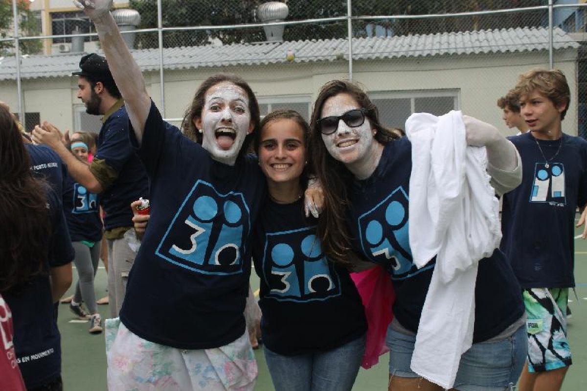 https://chazit.com/porto_alegre/../fotos/fotos_site/2013/1semestre/Sabado 1/IMG_1526.JPG